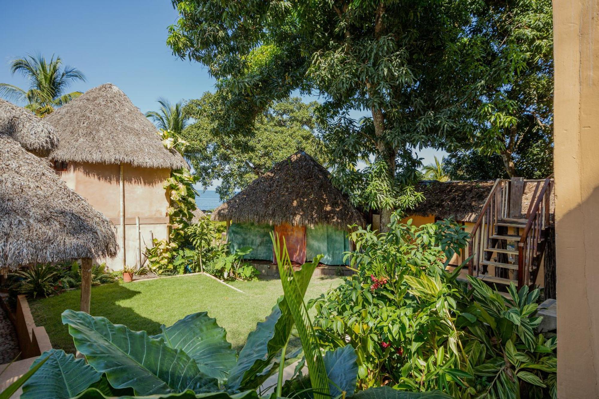 Amaca Beach Hotel - Eco Resort Quiimixto Qumiste Exterior foto
